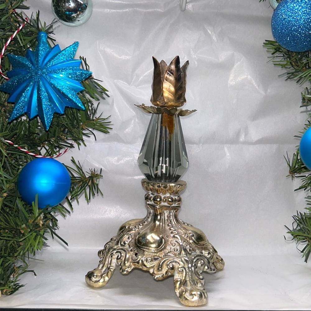 🔥🔥Beautiful Antique Glass Candle Holders